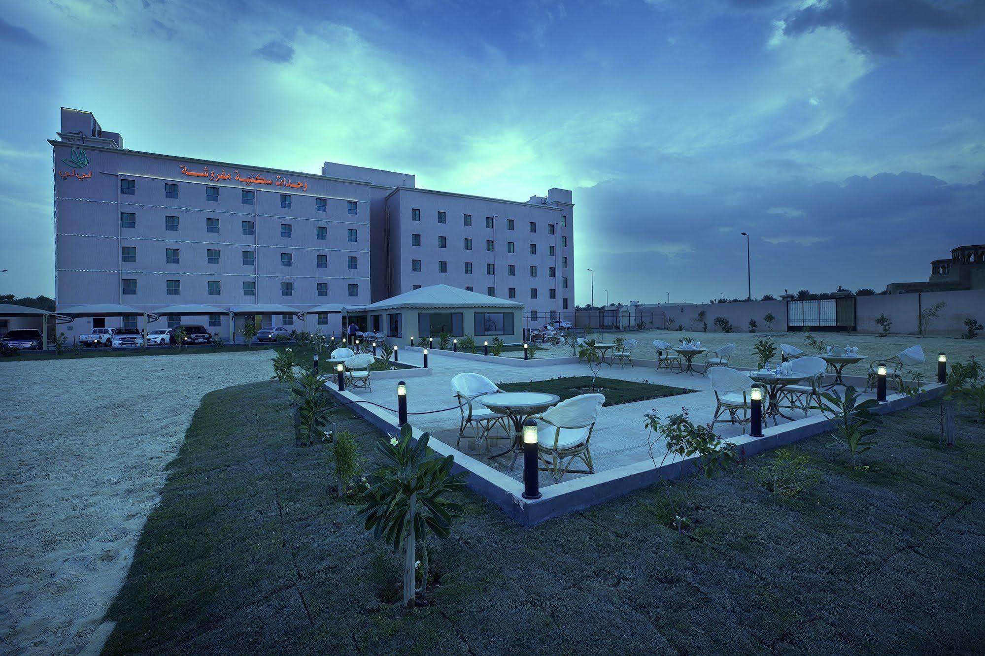 Palms Lily Hotel Suites Al-Ahsa Exterior photo